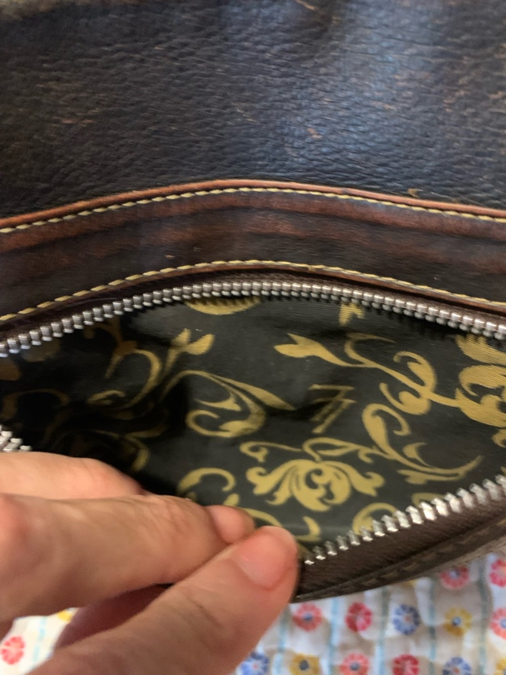 Leather Crossbody Bag with Decorative Stitching - Dark Brown - Picture 8 of 11